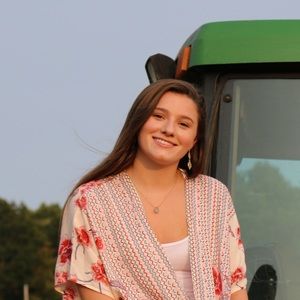 Meet your Posher, Caroline